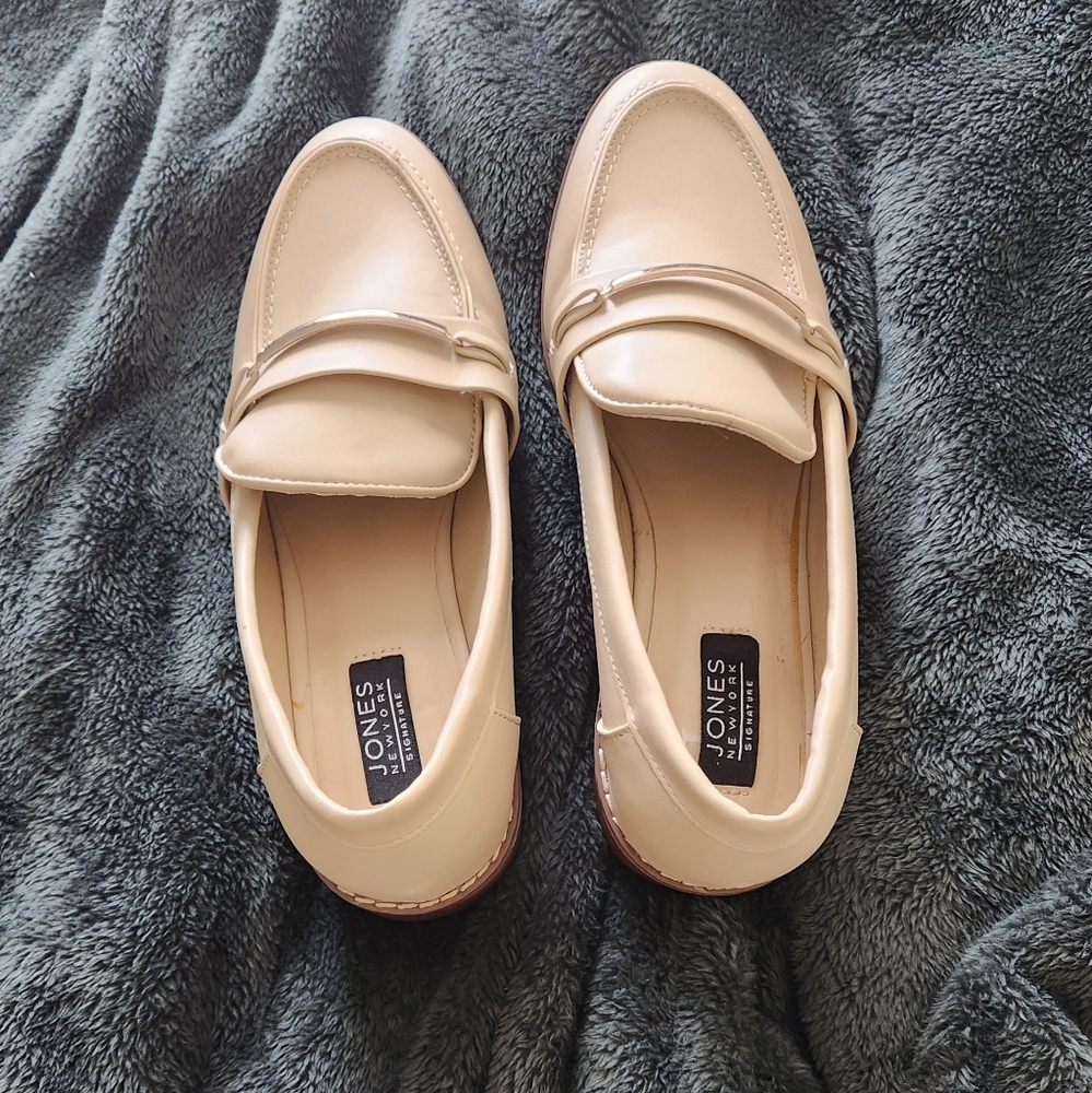 Beige loafers